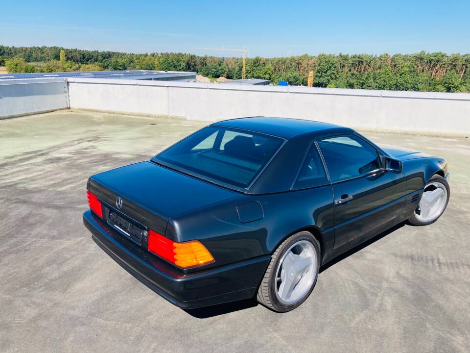 Obraz 29/29 pojazdu Mercedes-Benz 300 SL-24 (1991)