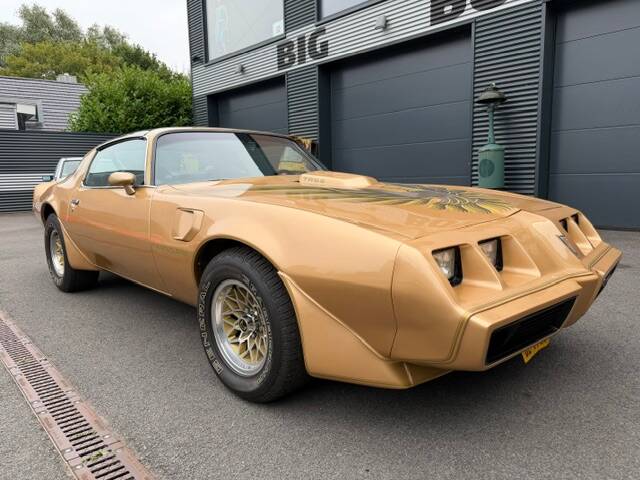 Image 2/21 of Pontiac Firebird TransAm (1979)
