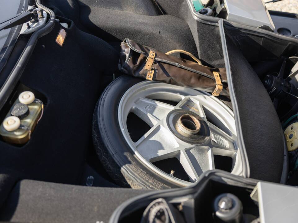 Bild 79/84 von Ferrari 512 BBi (1982)