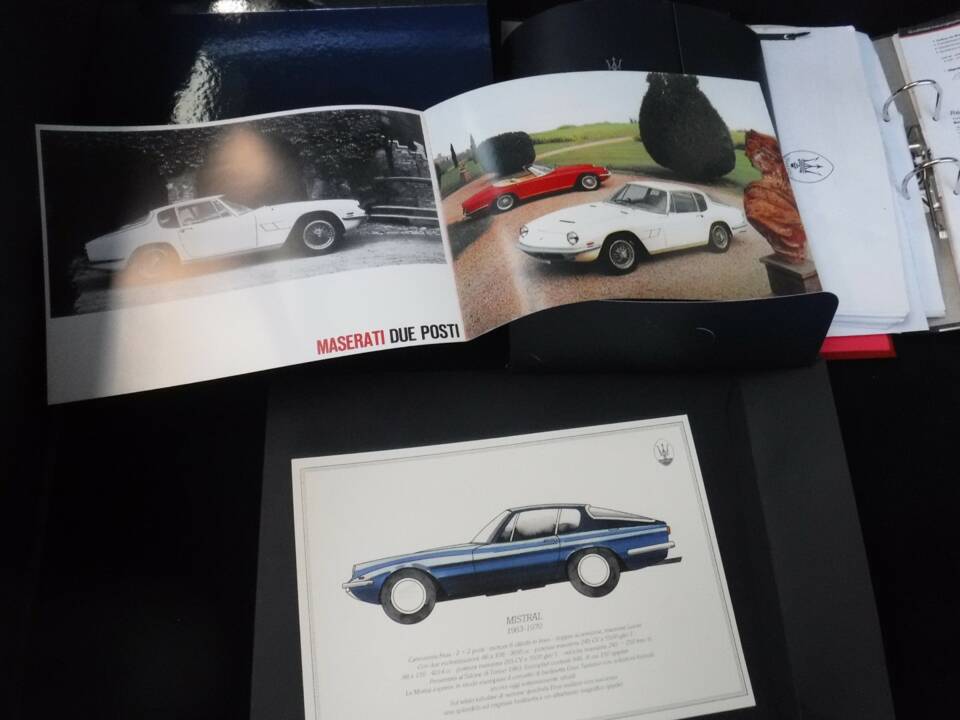 Image 38/50 of Maserati Mistral 4000 (1967)