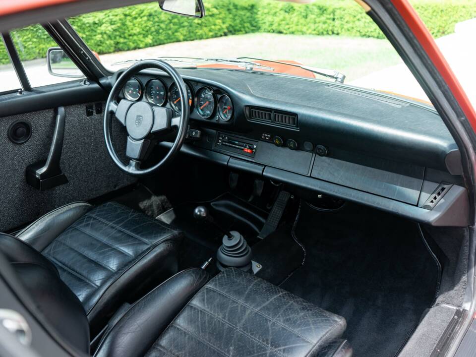 Imagen 28/41 de Porsche 911 SC 3.0 (1982)