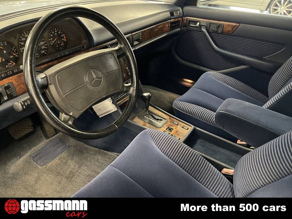 Image 10/15 of Mercedes-Benz 420 SEL (1990)