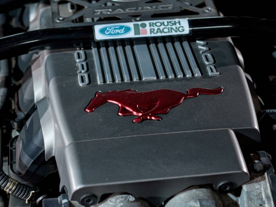 Image 39/68 of Ford Mustang GT (2005)
