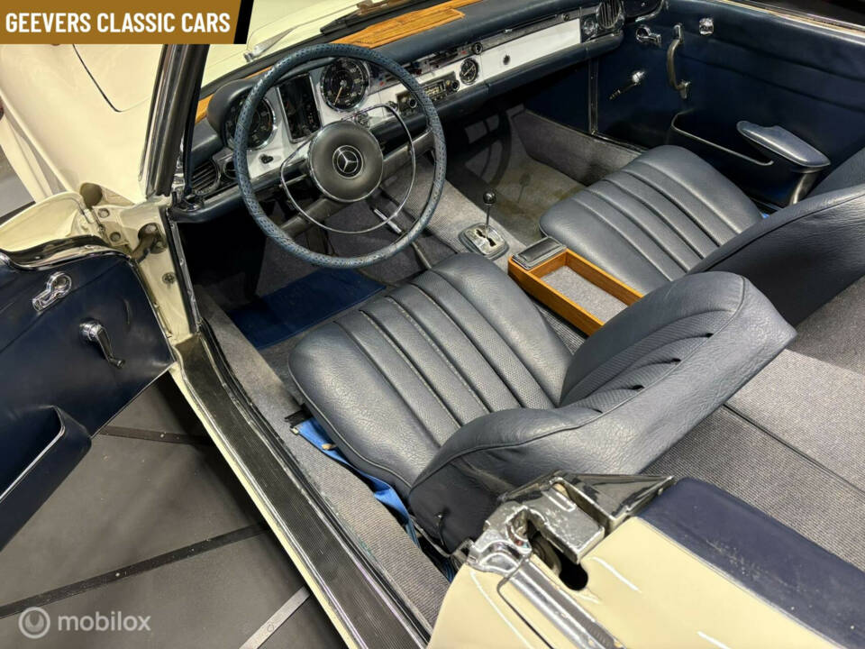 Immagine 37/50 di Mercedes-Benz 230 SL (1965)