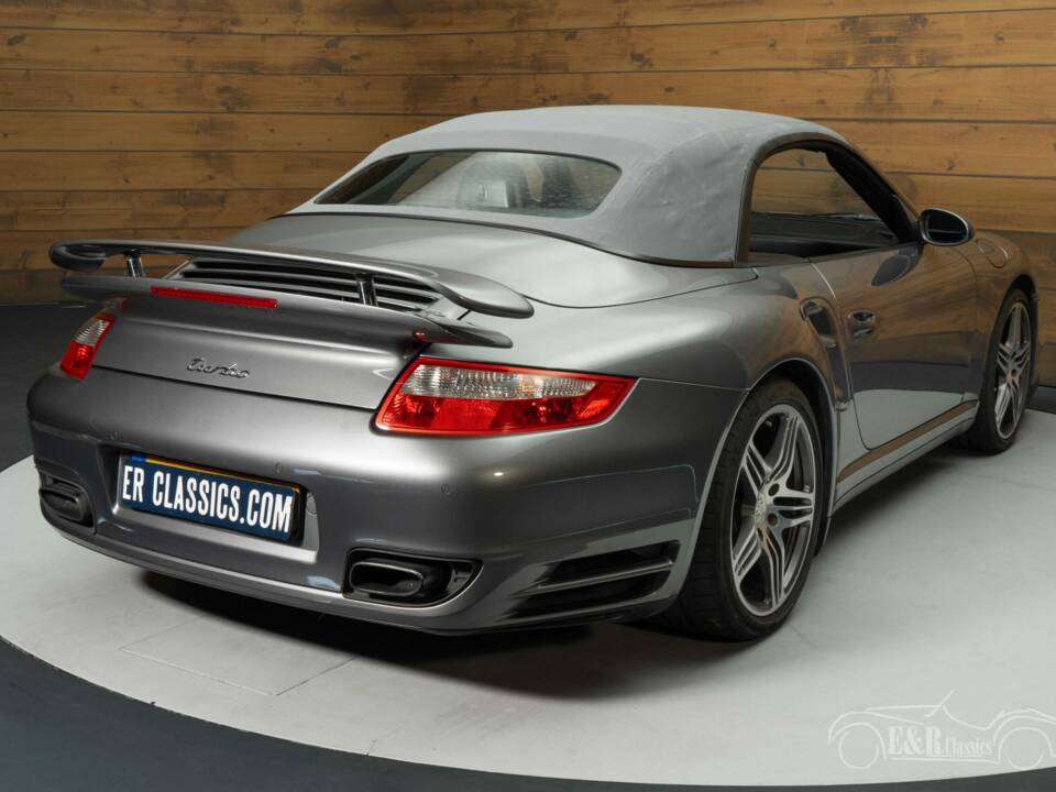 Afbeelding 4/6 van Porsche 911 Turbo (2009)