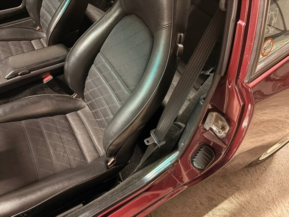 Bild 20/50 von Porsche 944 S2 (1991)