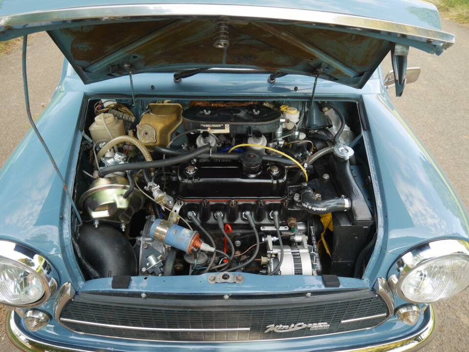 Bild 24/32 von Innocenti Mini Cooper 1300 (1973)