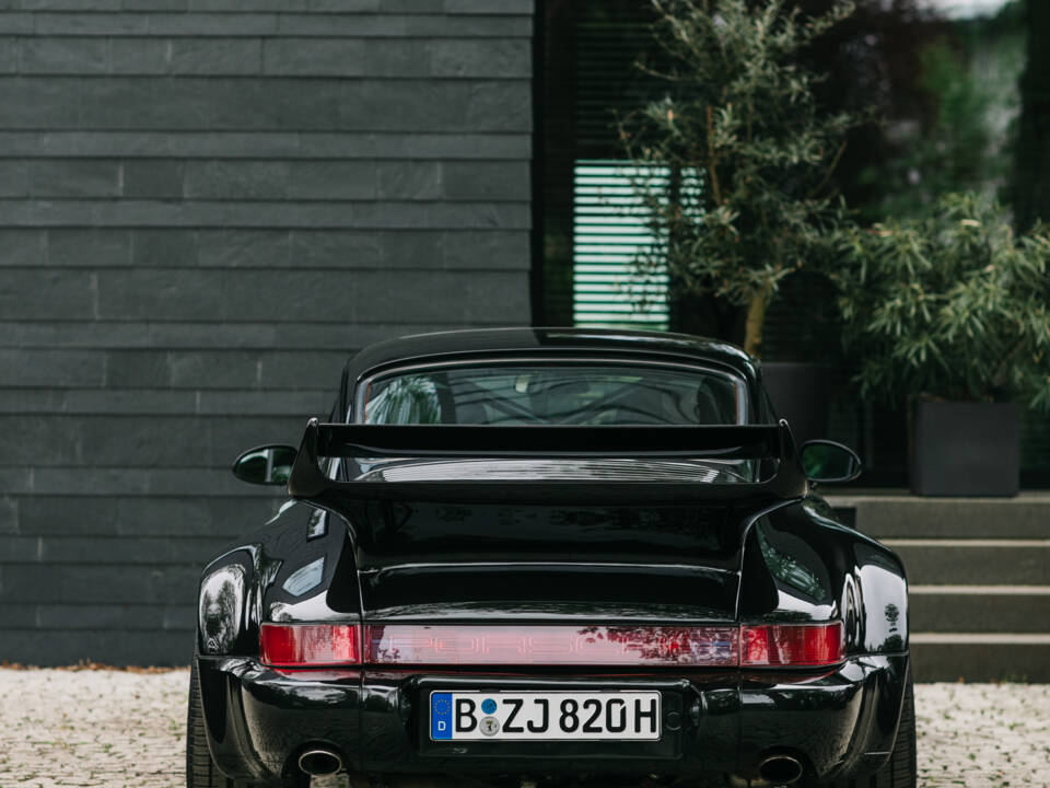 Image 21/95 of Porsche 911 Turbo 3.3 (1991)