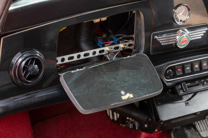 Image 49/50 de Mini Cooper 1,3i (1993)
