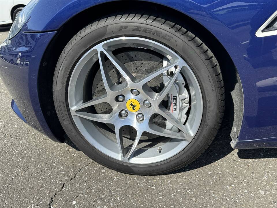 Image 9/51 of Ferrari California (2009)