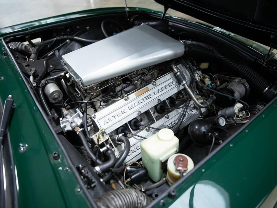 Bild 19/45 von Aston Martin V8 Volante (1984)