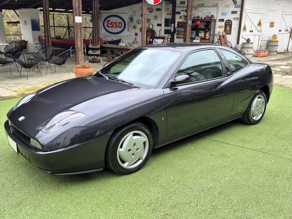 Immagine 18/63 di FIAT Coupé 2.0 16V (1994)