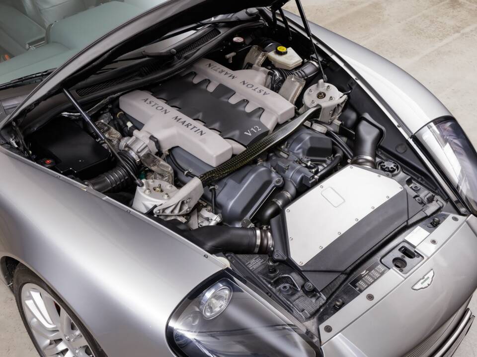 Bild 29/29 von Aston Martin V12 Vanquish (2001)