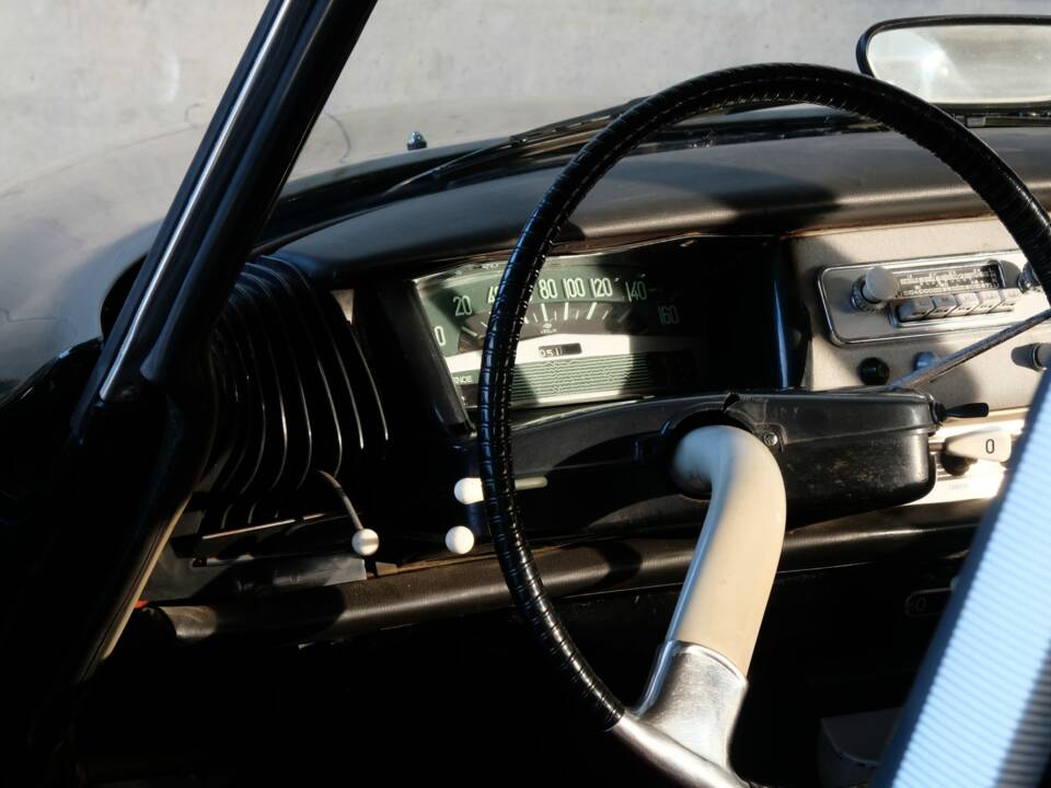 Bild 20/46 von Citroën ID 19 (1962)