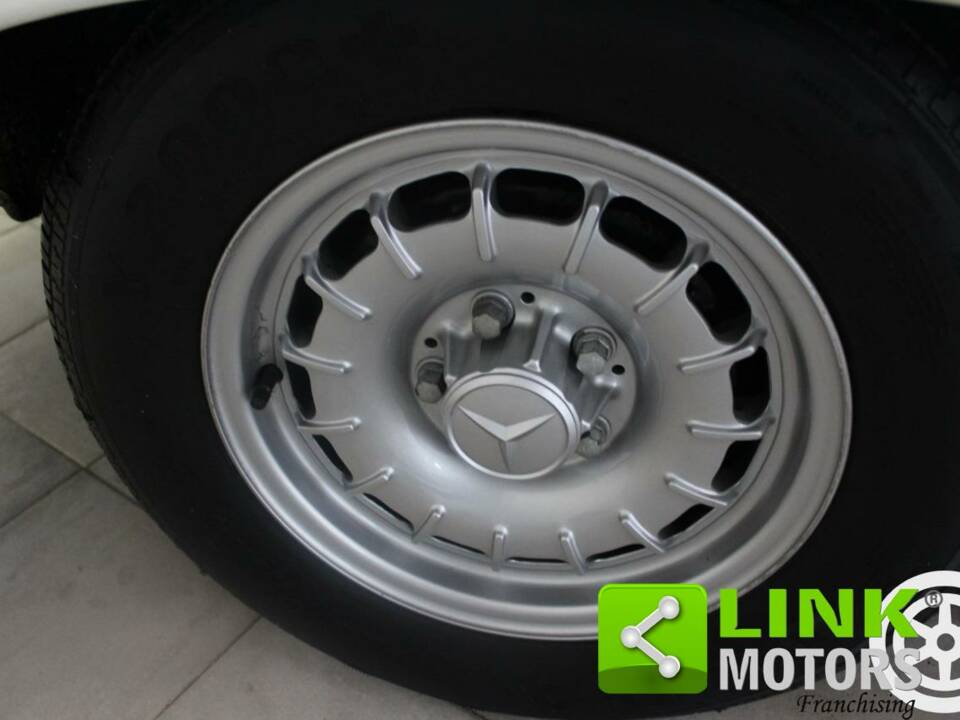 Bild 9/10 von Mercedes-Benz 450 SL (1976)