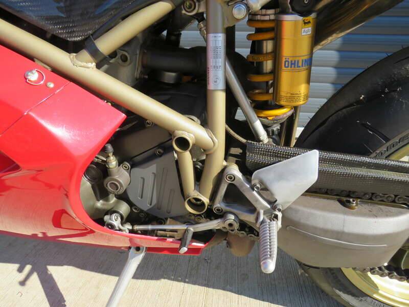 Image 24/44 of Ducati DUMMY (1998)