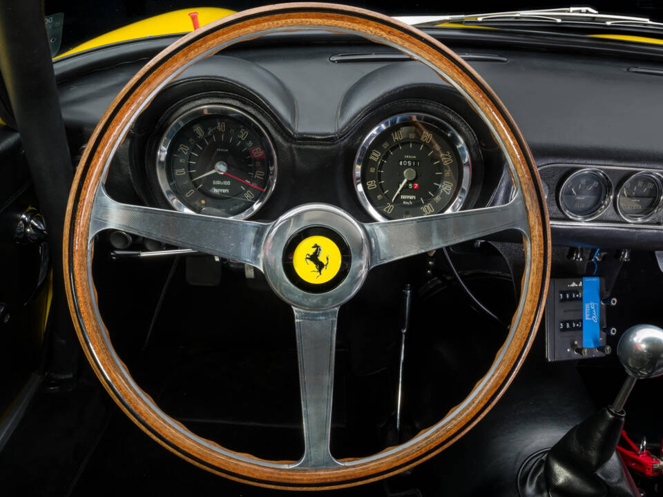 Image 21/27 de Ferrari 250 GT SWB Berlinetta (1960)