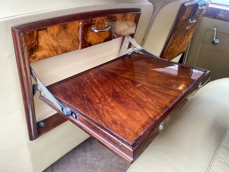 Image 41/50 de Bentley S 2 Continental (1960)