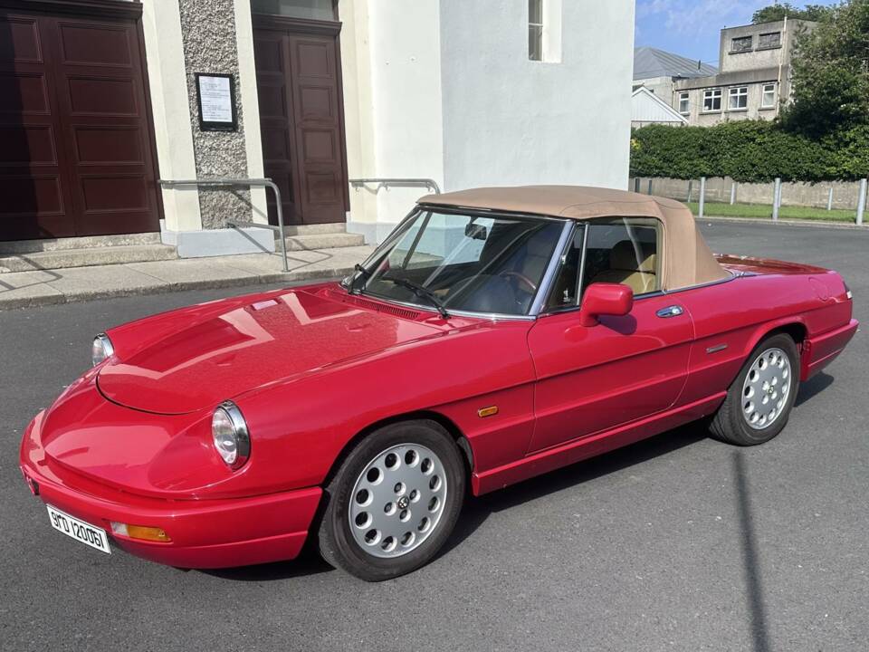Image 6/50 of Alfa Romeo 2.0 Spider (1991)