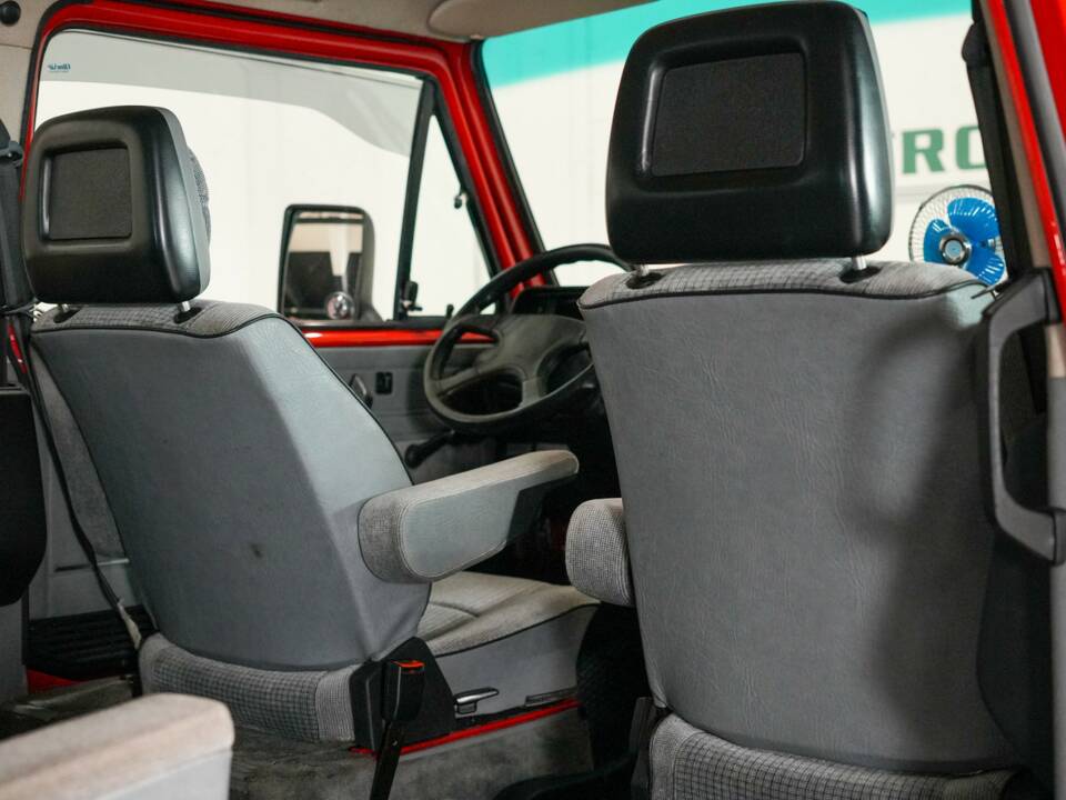Afbeelding 3/50 van Volkswagen T3 Caravelle 1.6 TD Syncro (1991)
