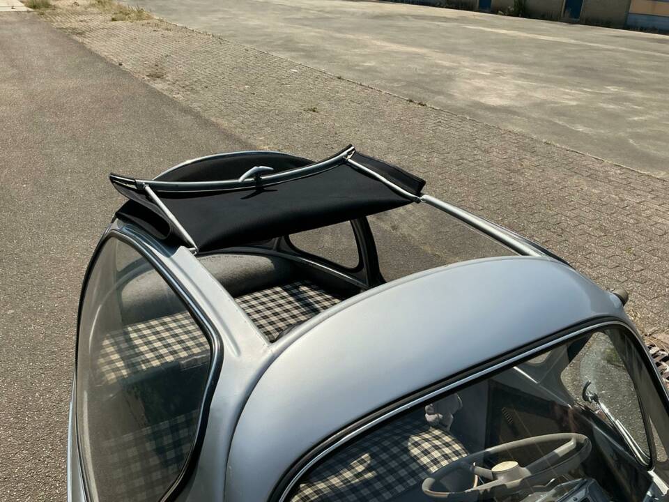 Image 6/17 of Heinkel Kabine T 153 (1961)