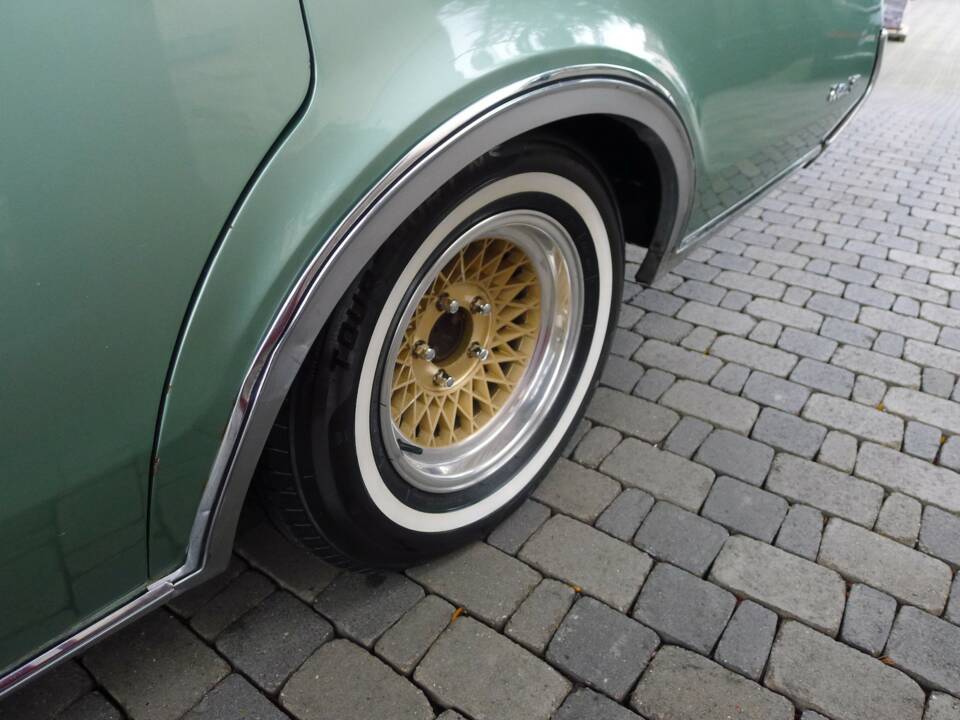Imagen 14/15 de Oldsmobile Delta 88 (1967)