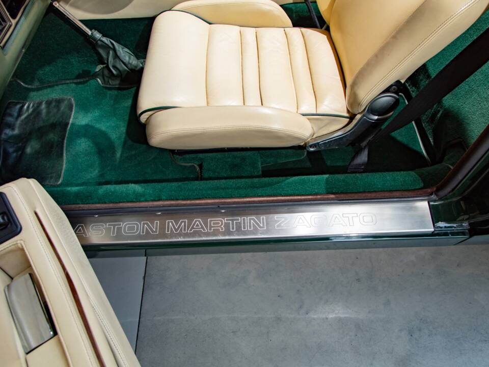 Bild 13/17 von Aston Martin V8 Zagato Volante (1989)