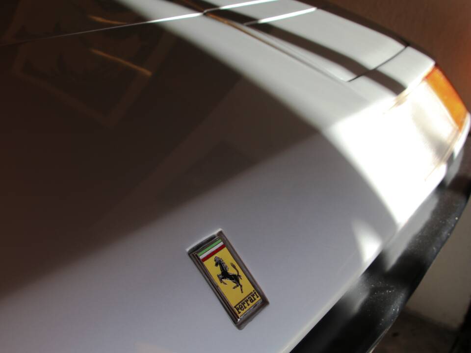 Immagine 34/34 di Ferrari 400 GT/4 2+2 (1977)