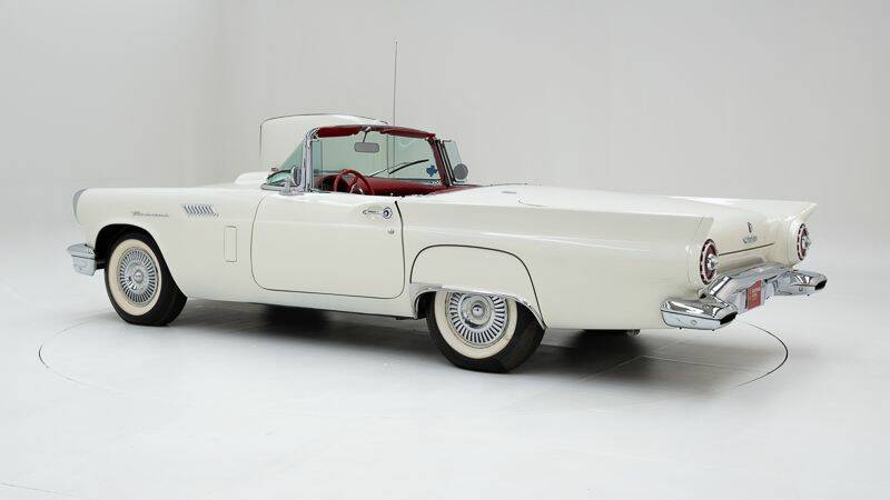 Imagen 4/15 de Ford Thunderbird (1956)