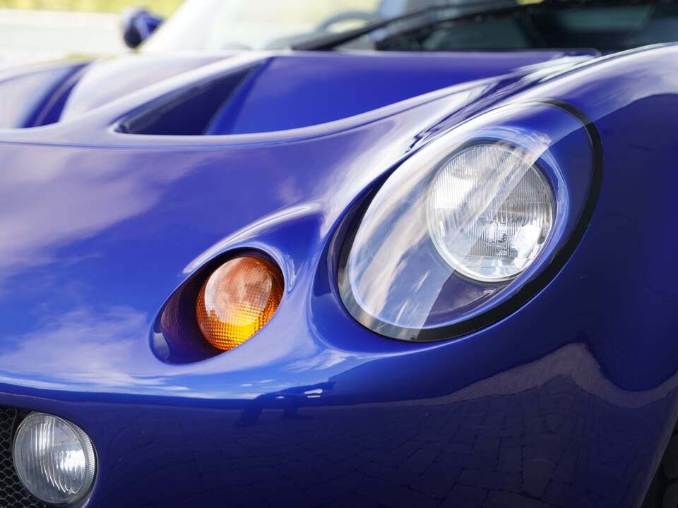 Bild 34/50 von Lotus Elise 111 (1998)