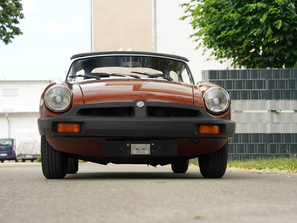 Image 10/100 of MG MGB (1978)