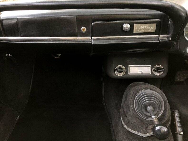Imagen 41/50 de Alfa Romeo 2600 Spider (1964)