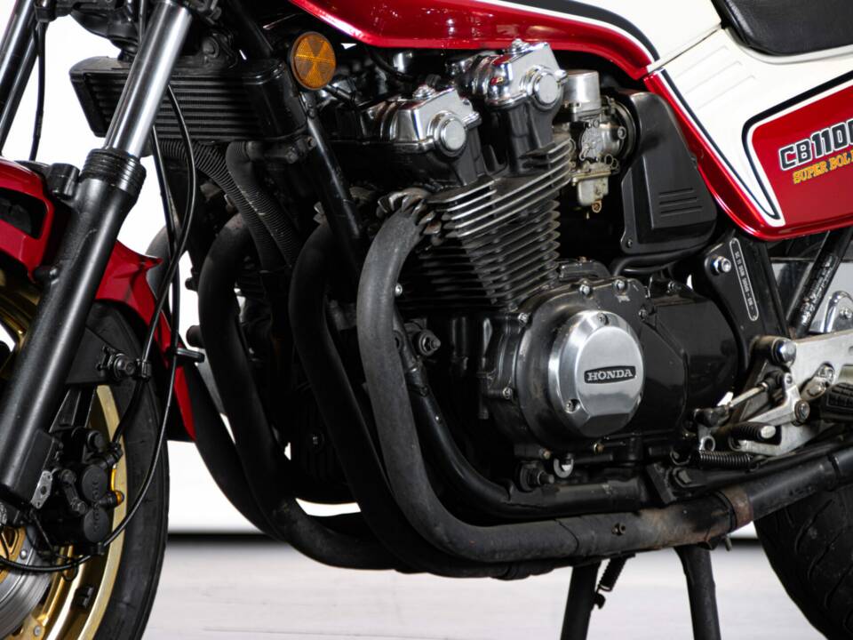 Bild 43/50 von Honda CB 1100 F Super Bol d´Or (1983)