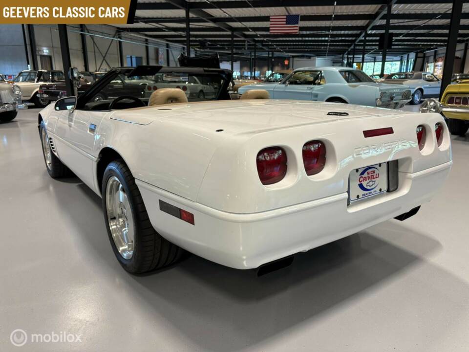 Image 12/30 of Chevrolet Corvette Convertible (1995)