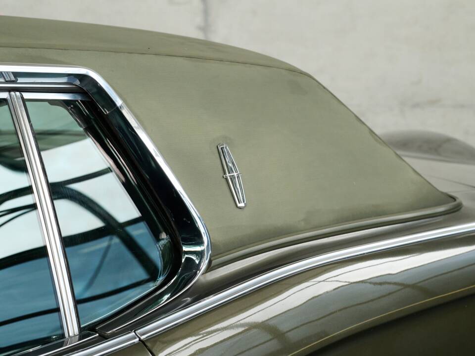 Image 16/50 of Lincoln Continental Mark III Hardtop Coupé (1970)