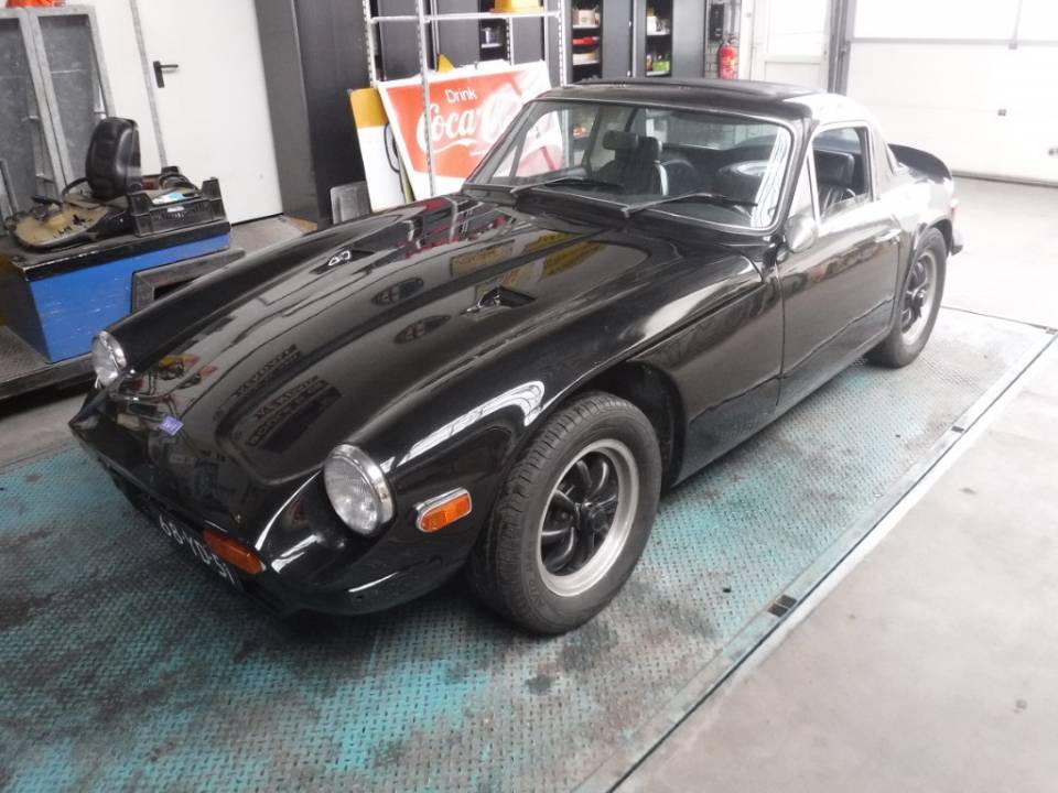 Image 24/50 of TVR 2500 M (1974)