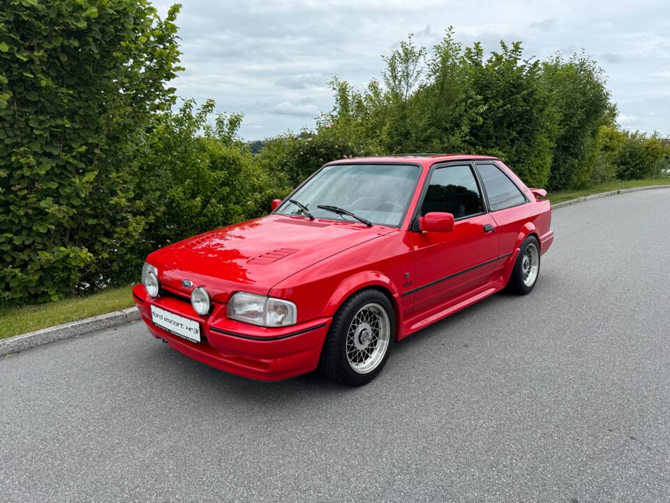 Image 1/49 of Ford Escort XR3i (1990)