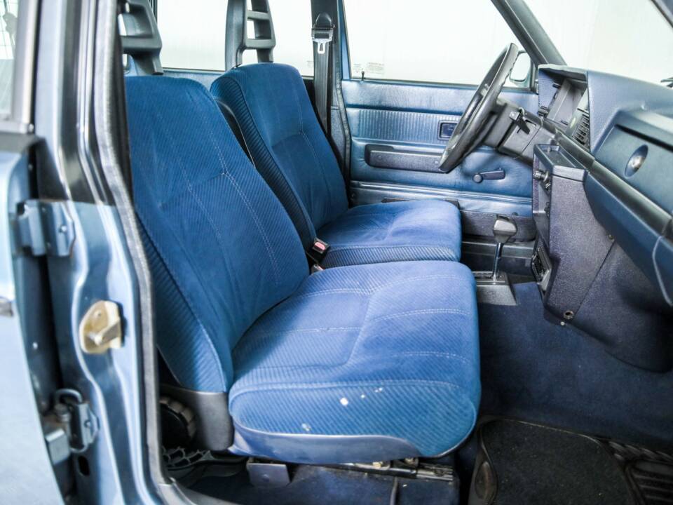 Image 16/50 de Volvo 240 Turbo (1983)