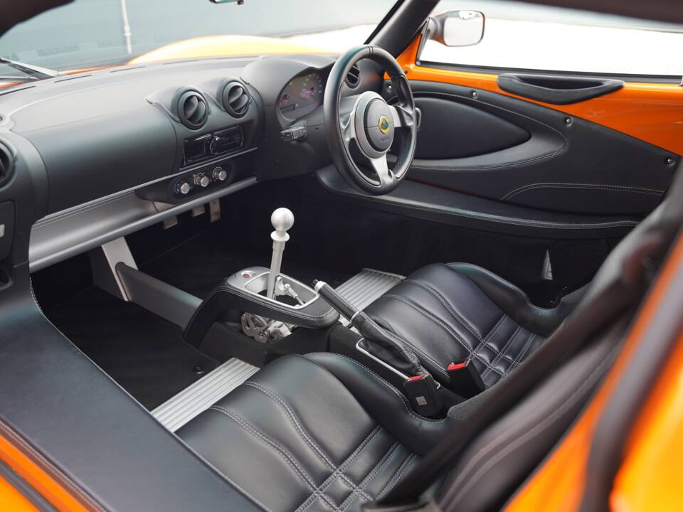 Image 21/50 of Lotus Elise Sport 220 (2018)