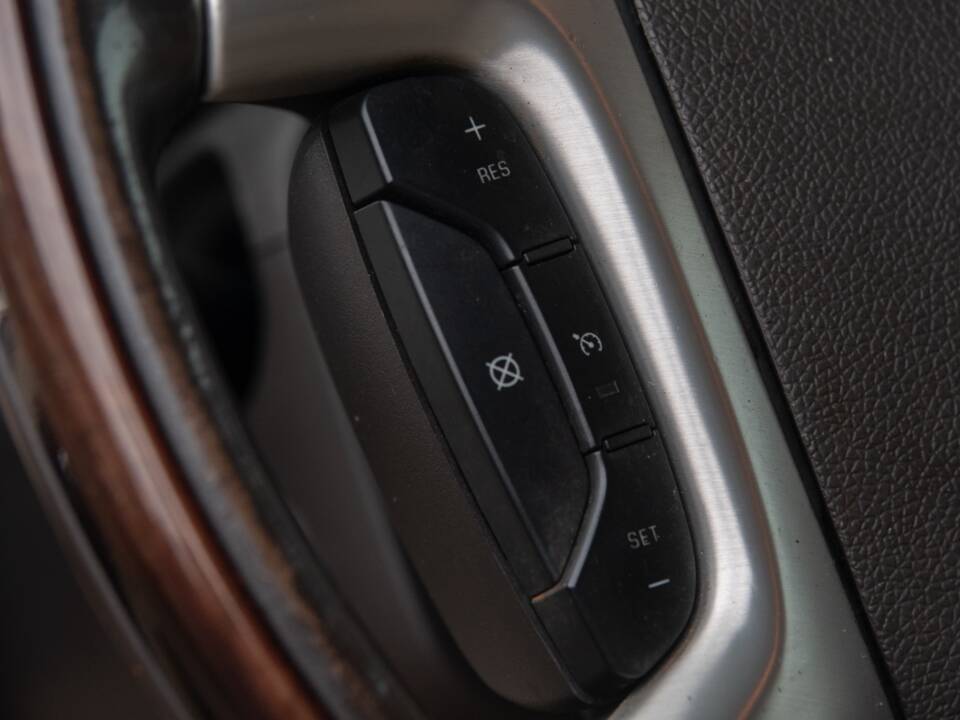 Afbeelding 38/50 van Cadillac Escalade EXT (2010)