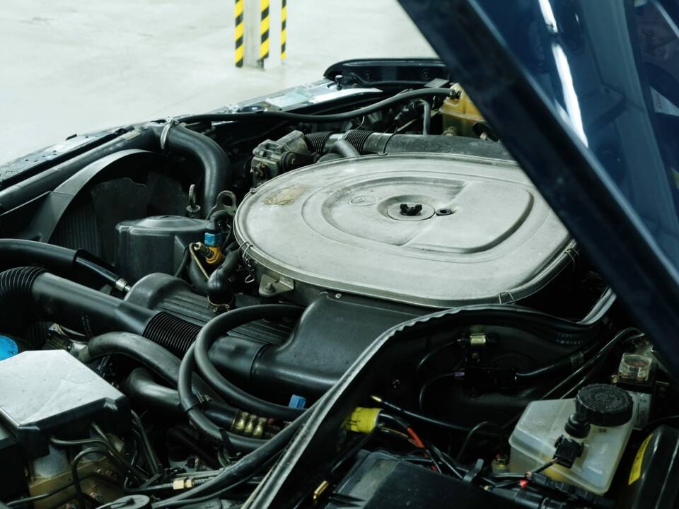 Bild 13/50 von Mercedes-Benz 500 SEL (1990)