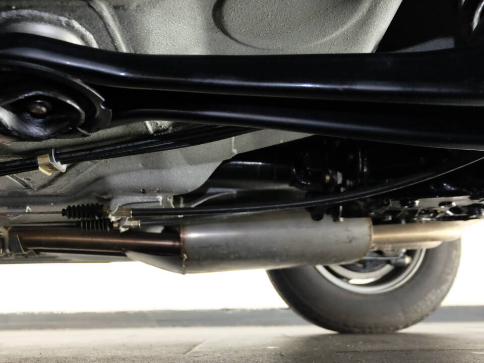 Image 44/50 of Mercedes-Benz 230 SL (1964)