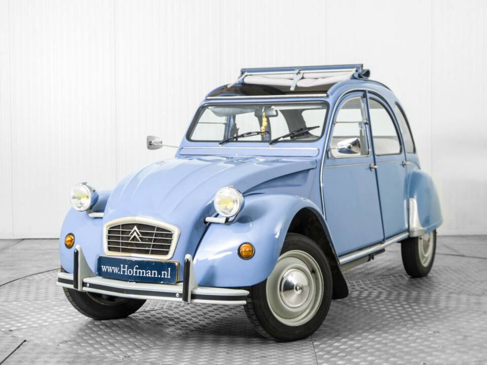 Image 3/50 of Citroën 2 CV 6 (1987)
