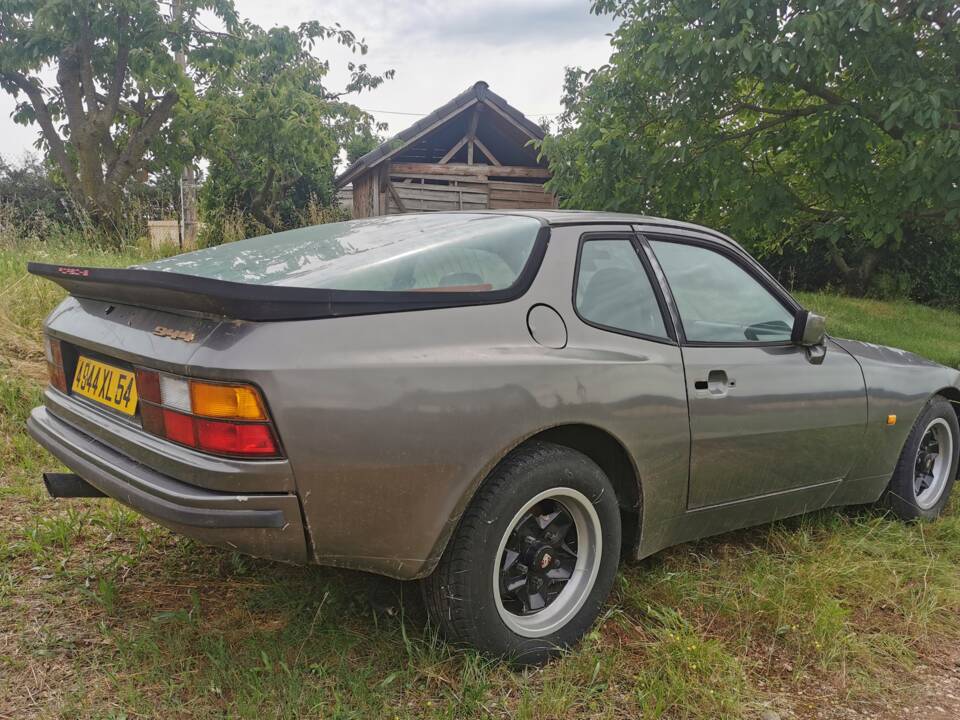 Immagine 4/23 di Porsche 944 (1983)