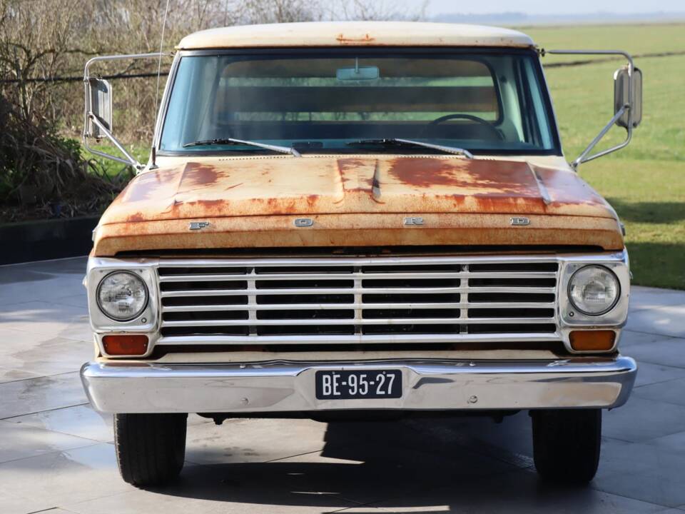 Image 5/52 of Ford F-100 (1967)