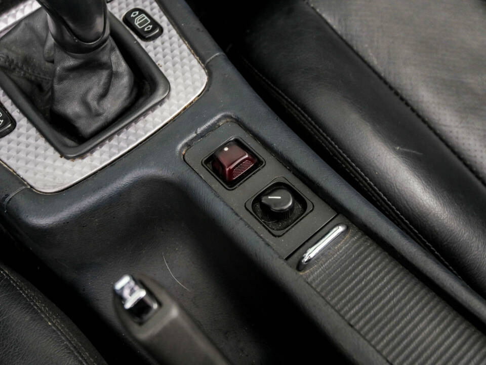 Image 40/50 of Mercedes-Benz SLK 200 Kompressor (2001)