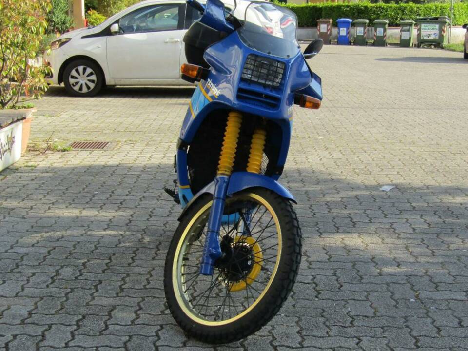 Image 4/10 de Yamaha DUMMY (1987)