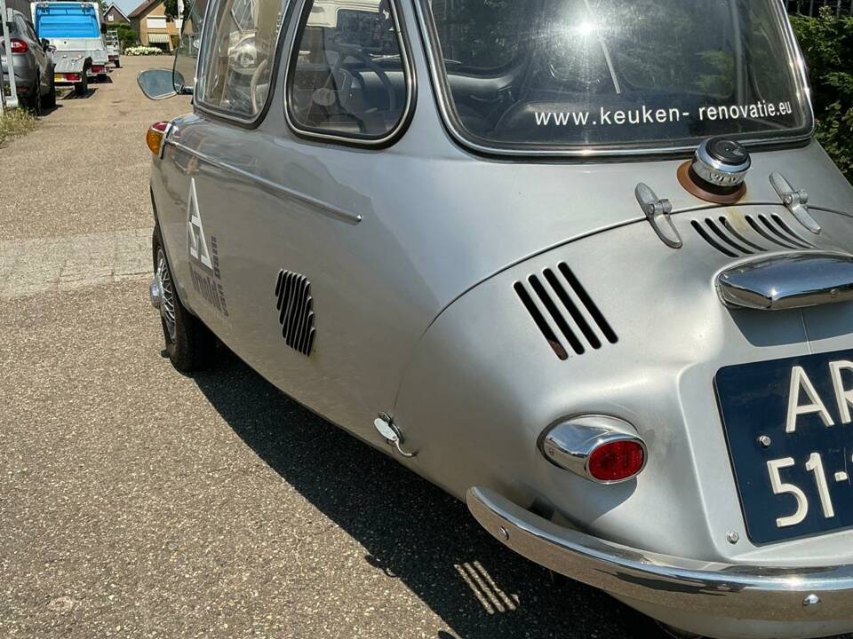 Image 13/17 of Heinkel Kabine T 153 (1961)