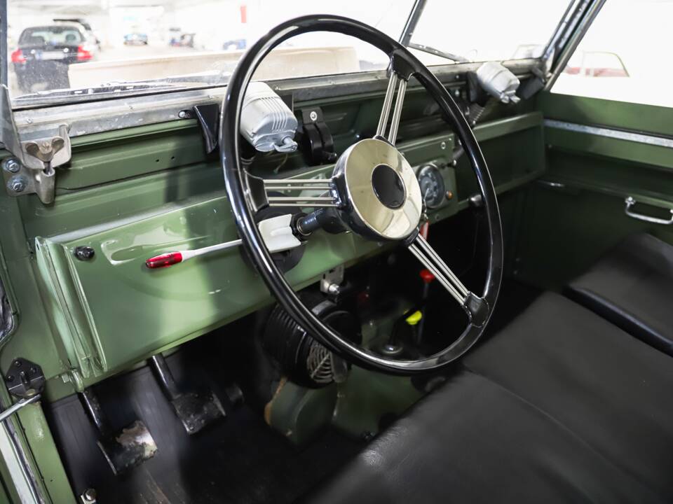 Bild 35/96 von Land Rover 88 (1961)