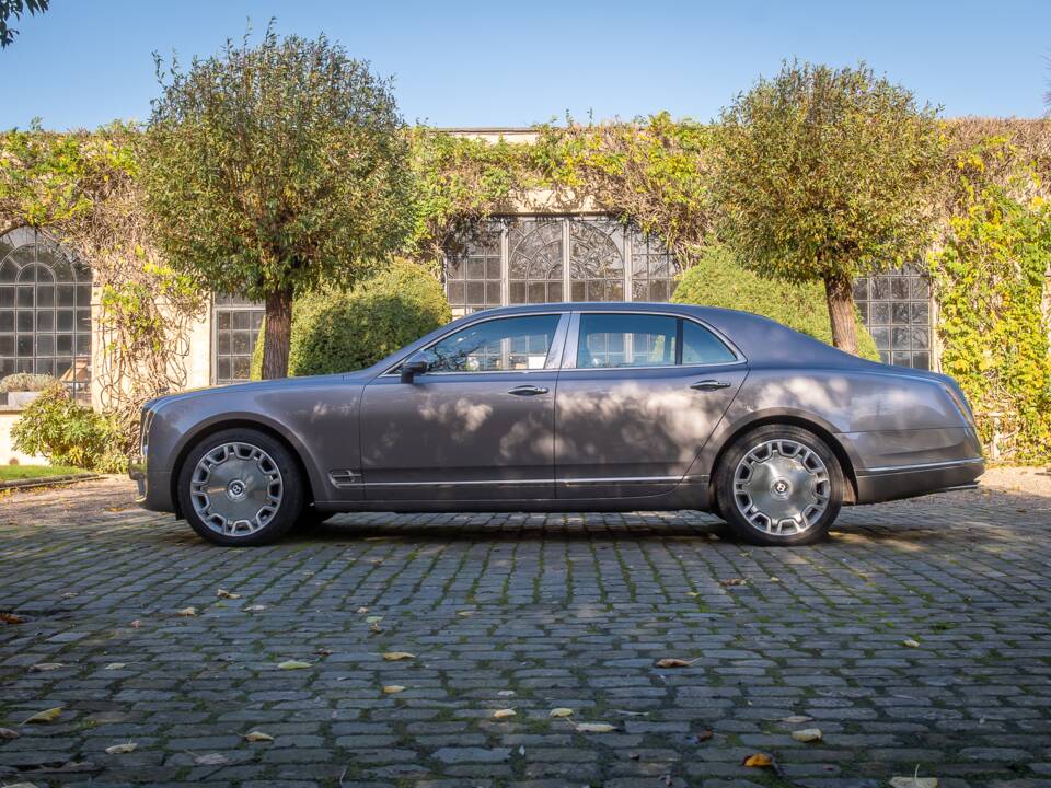 Afbeelding 27/31 van Bentley Mulsanne (2011)